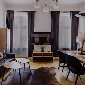 Golden Pearl - Main Square, 100 Sqm, 4 , Krakow Poland